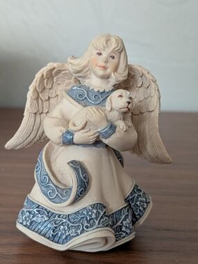 Sarah's Angels Figurine: Elaine with Dog - Decorative Home Art
